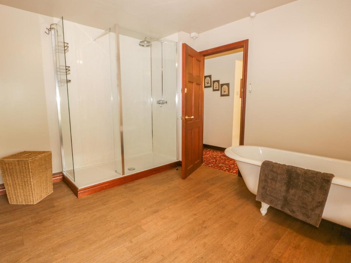 1 Cherry Tree Cottage Millom Dış mekan fotoğraf