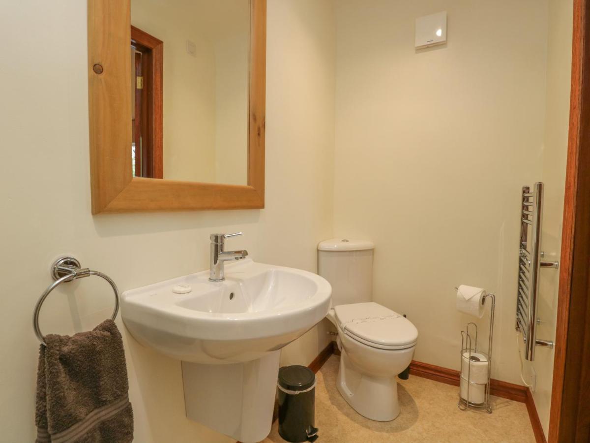 1 Cherry Tree Cottage Millom Dış mekan fotoğraf